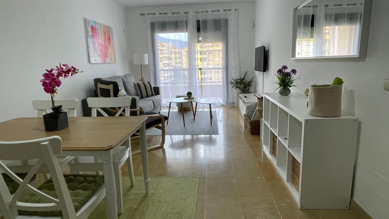 Apto Duplex, Марбеля Екстериор снимка